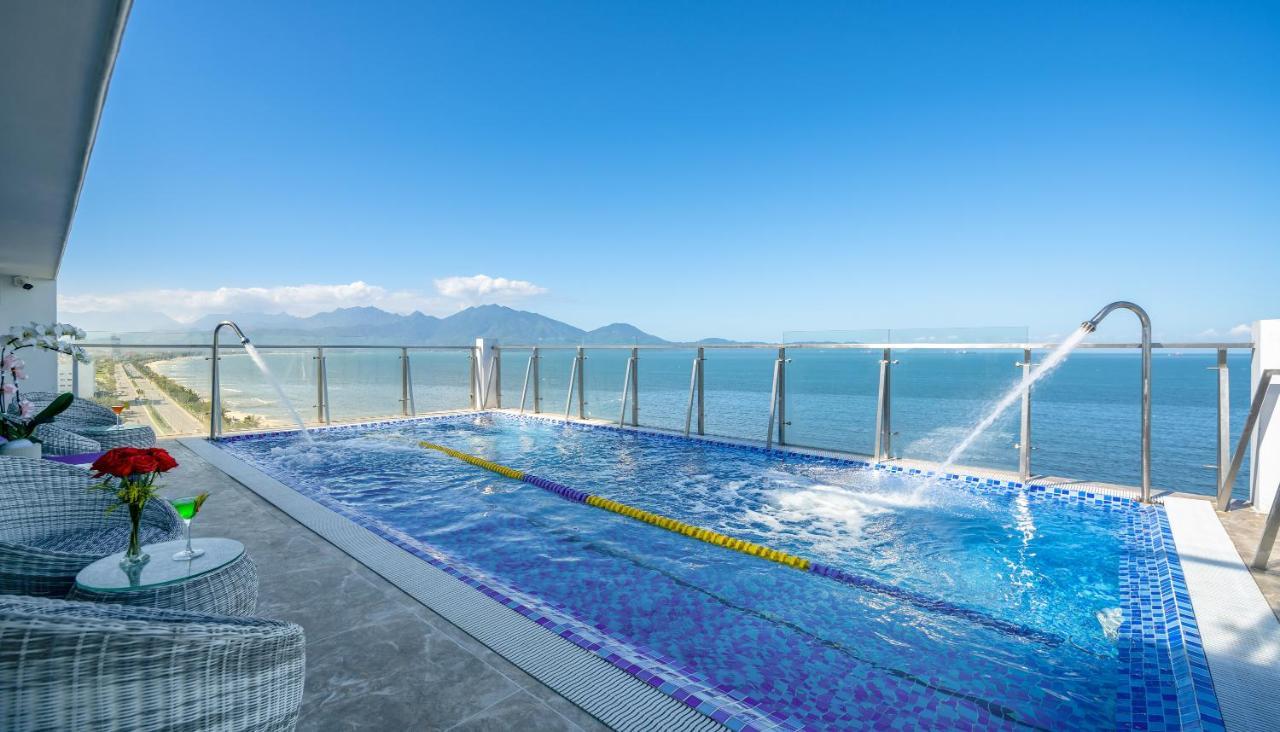 Avenis Hotel Da Nang Zewnętrze zdjęcie