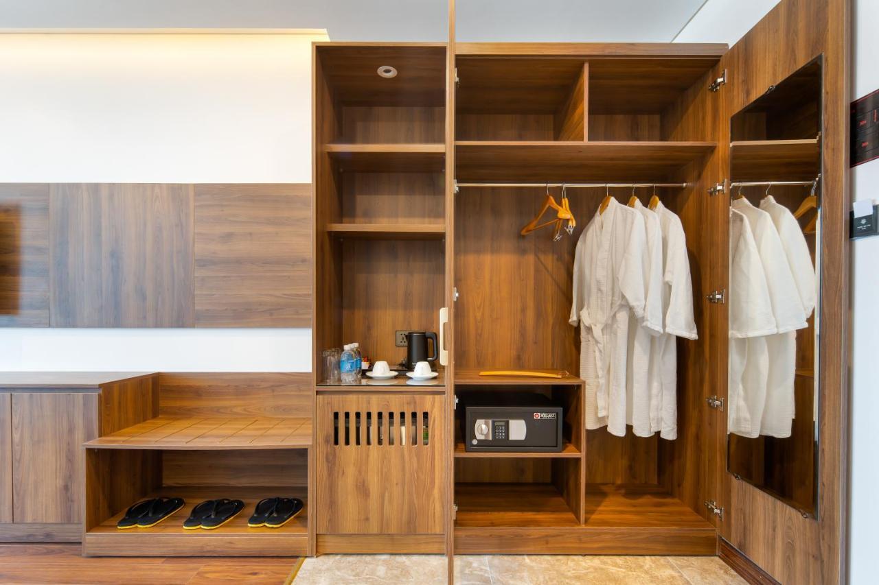 Avenis Hotel Da Nang Zewnętrze zdjęcie